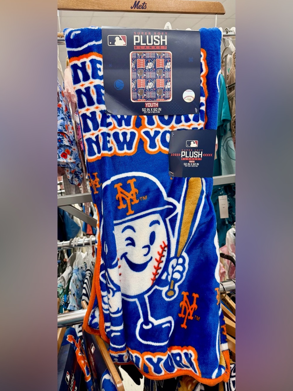 New York Mets plush blanket throw